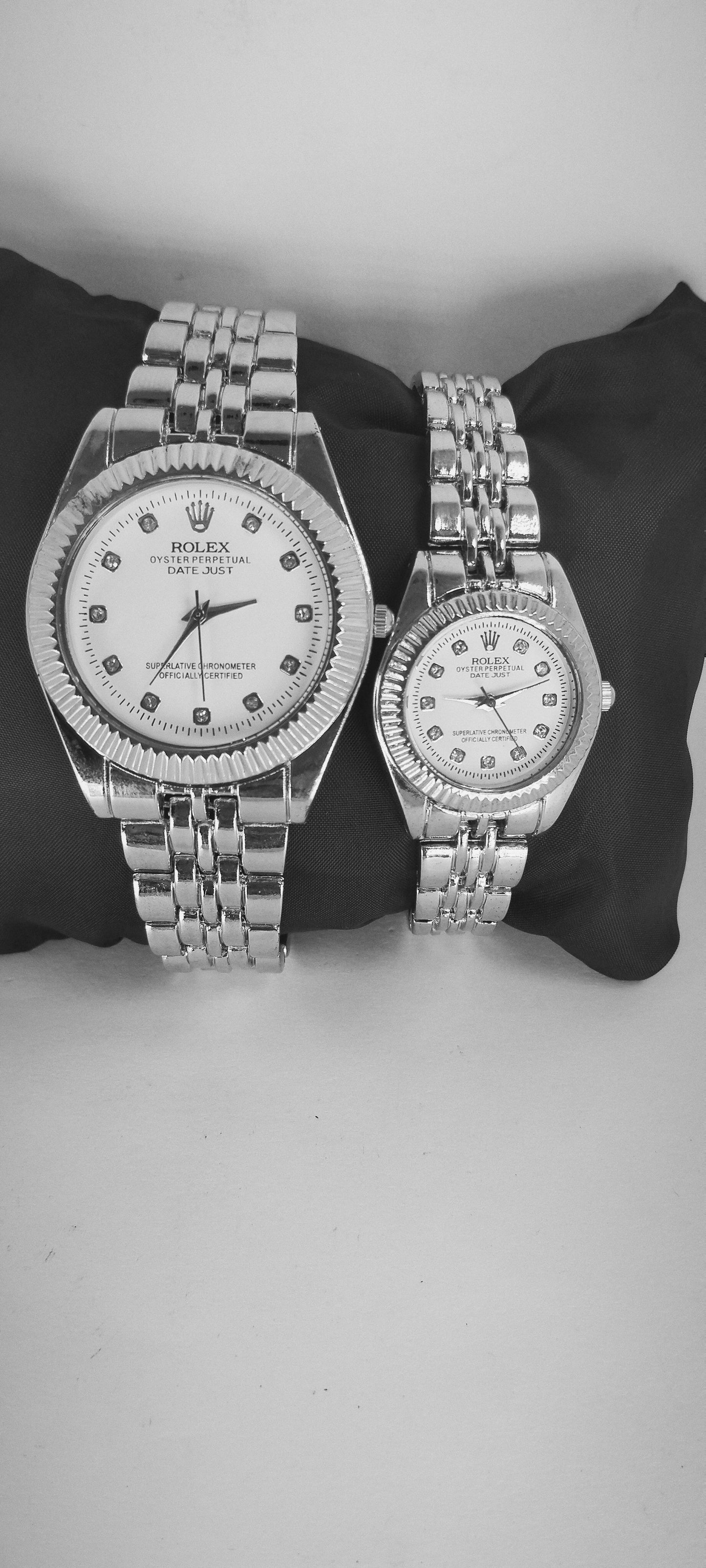 Silver R-Branded Pair Watch For Two