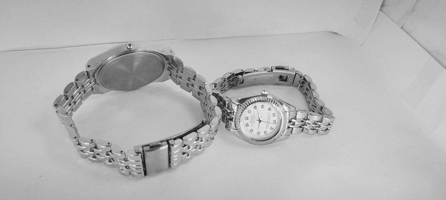 Silver R-Branded Pair Watch For Two